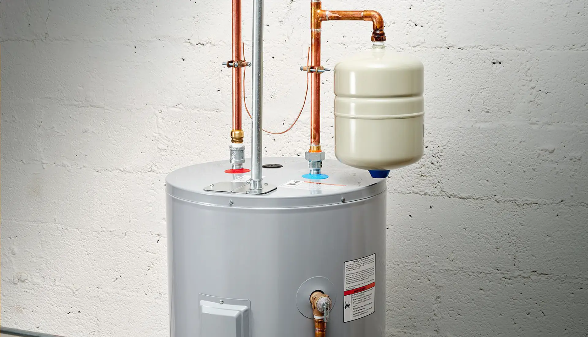 https://luckyairinc.com/wp-content/uploads/2022/10/Water-Heaters-copy.webp